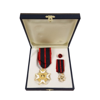 Cofanetto cavaliere ordine san silvestro papa