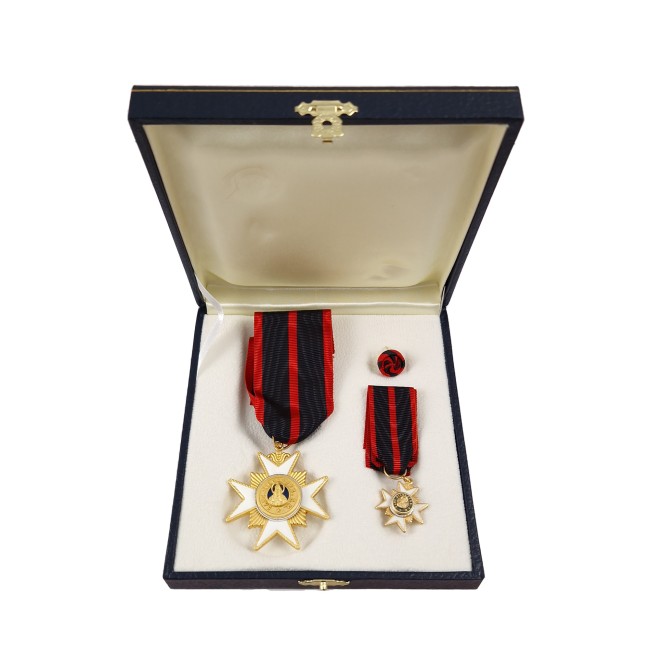 Cofanetto cavaliere ordine san silvestro papa Cofanetto cavaliere ordine san silvestro papa