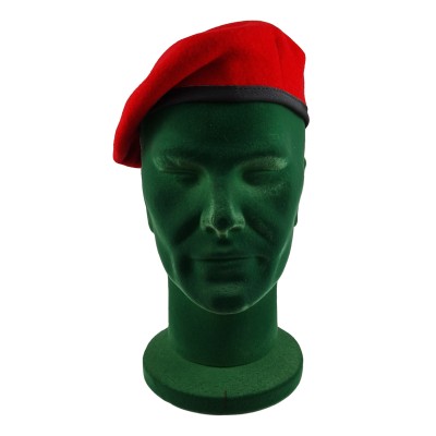 Basco spagnolo rosso Carabinieri Cacciatori